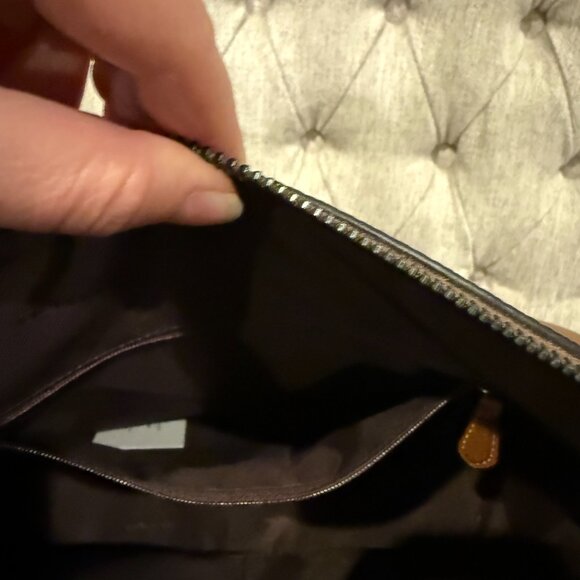 Coach Mixed Pebble Leather Shay Shoulder Bag | Vintage Khaki | NWT - Picture 10 of 12